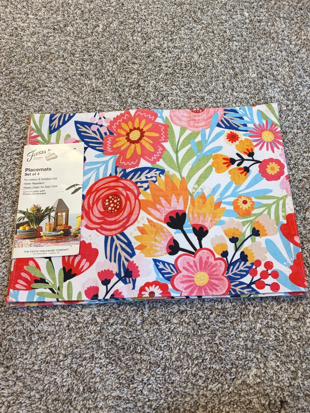 New With Tags The Fiesta Table Wear Company Pack of 4 Placemats